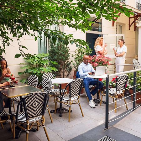 Ibis Styles Paris Batignolles Hotel Exterior photo
