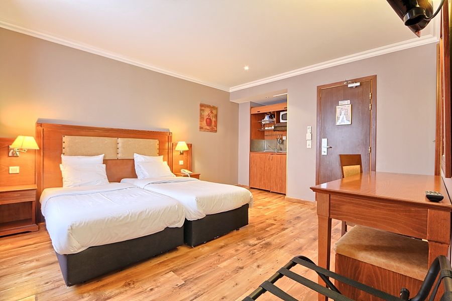 Ibis Styles Paris Batignolles Hotel Exterior photo
